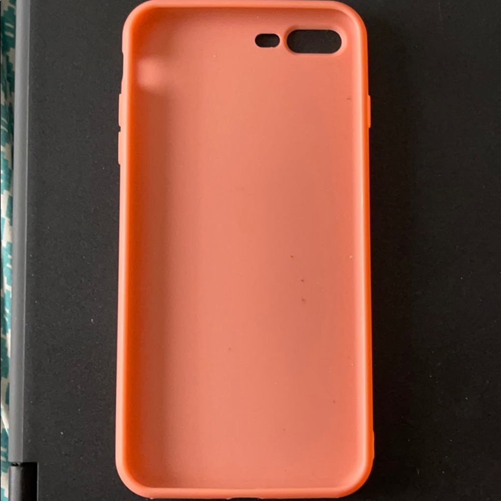 iPhone 7 Plus case - Picture 2 of 2